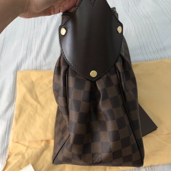 Louis Vuitton Reggia Damier Bag - Picture 6 of 15